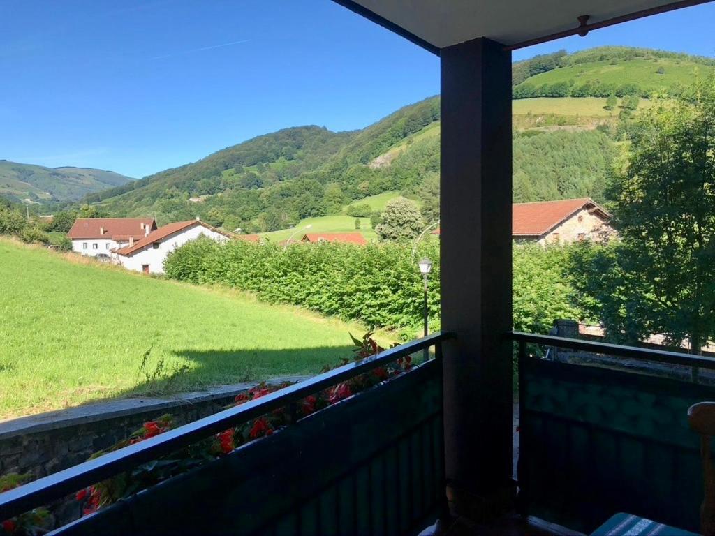 Apartamento Rural Areso - Fraxkuenea Apartment Exterior photo